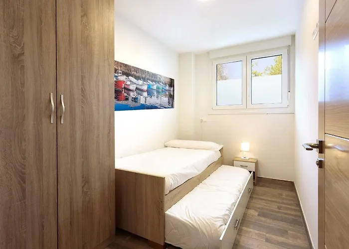 Lurralde Lägenhet Zarautz